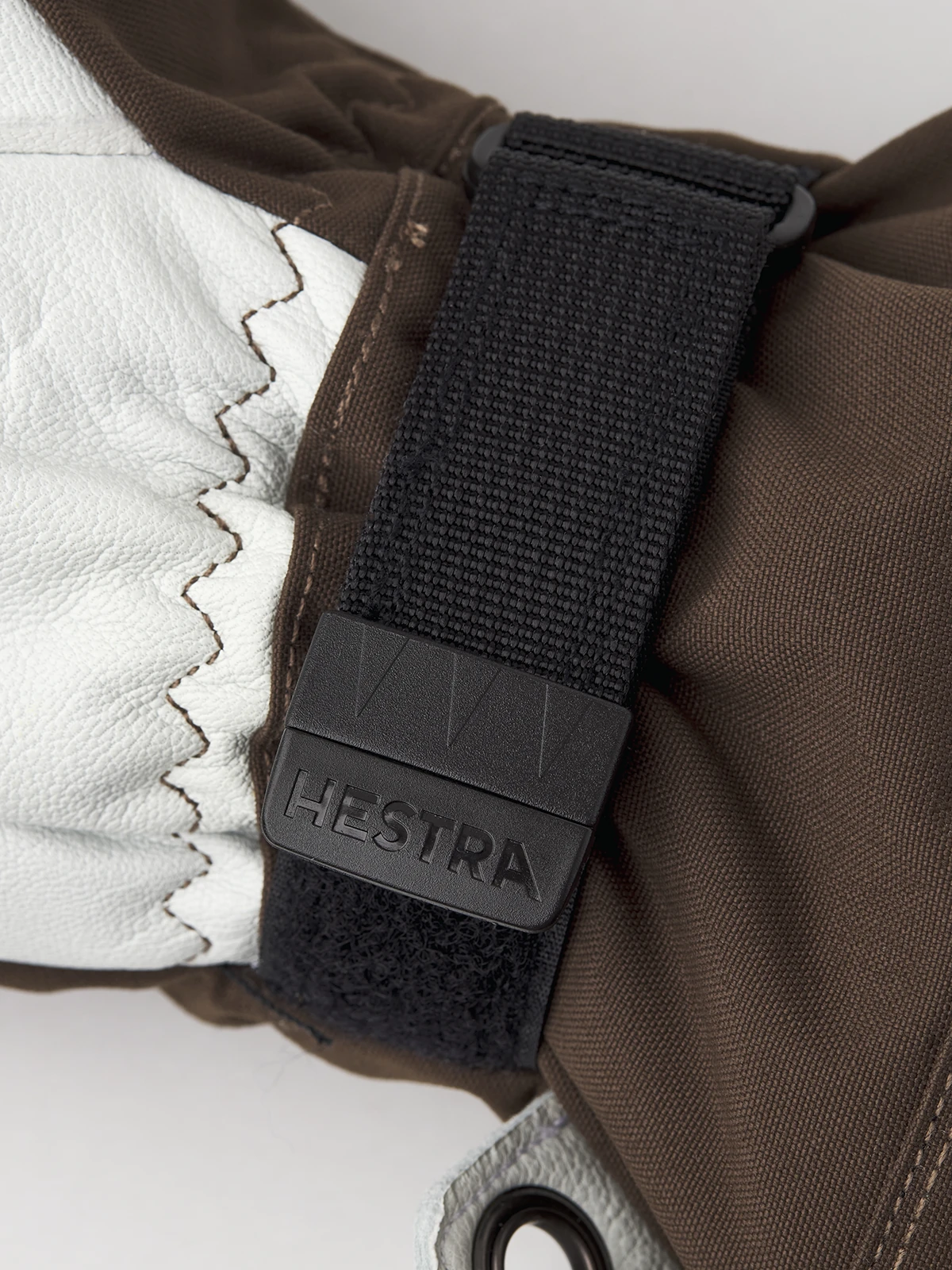 Hestra Army Leather Heli Ski 3-finger 6 Hestra Army Leather Heli Ski 3-finger - Image 4