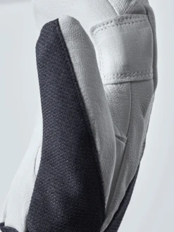 Hestra Women´s Patrol Gauntlet Mitt -Soft Hand Gloves Store 482 c08775526f 30601 280 5 original
