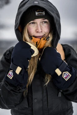 Hestra Abisko Ecocuir Sr. Mitt -Soft Hand Gloves Store 703 8147a82c5f d5a3011 original