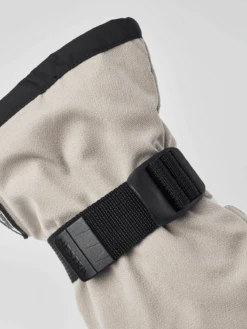 Hestra Powder Gauntlet 3-finger -Soft Hand Gloves Store 860 fb8d3eacb9 31652 650 2 original