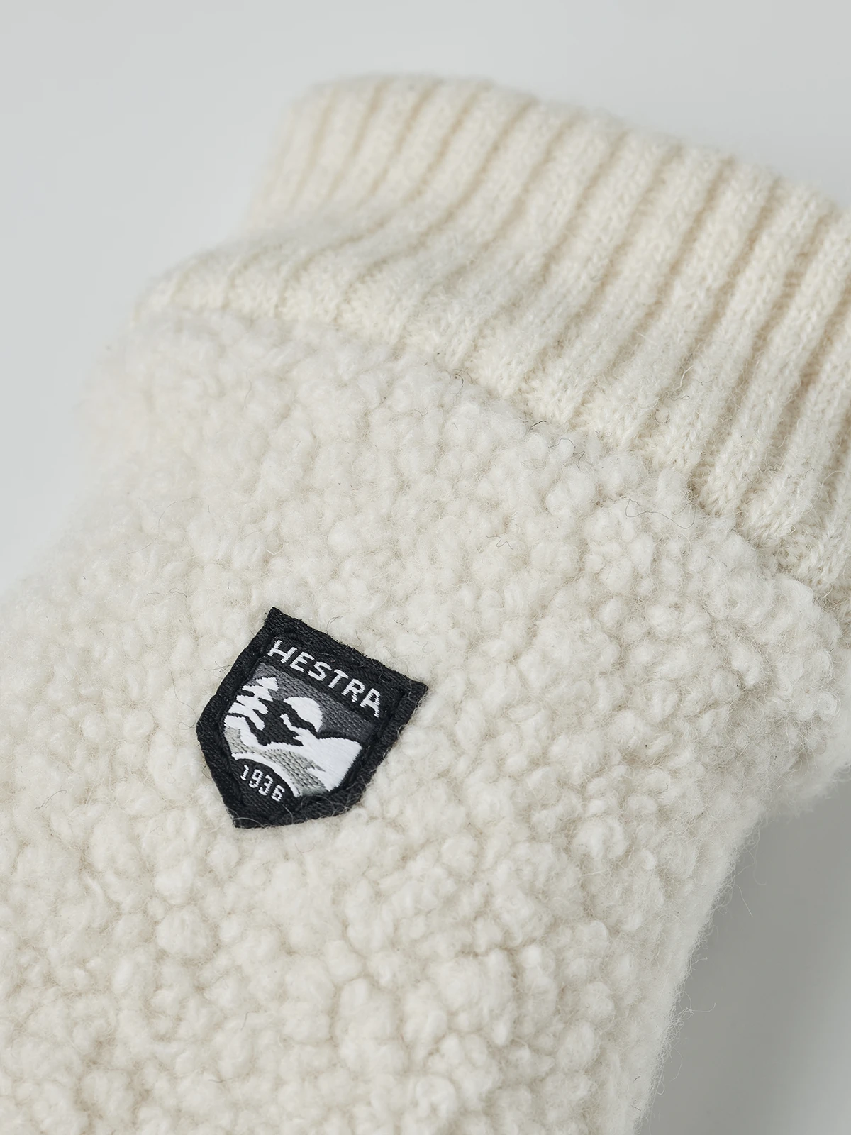 Hestra Paw Mitt 4 Hestra Paw Mitt - Image 2